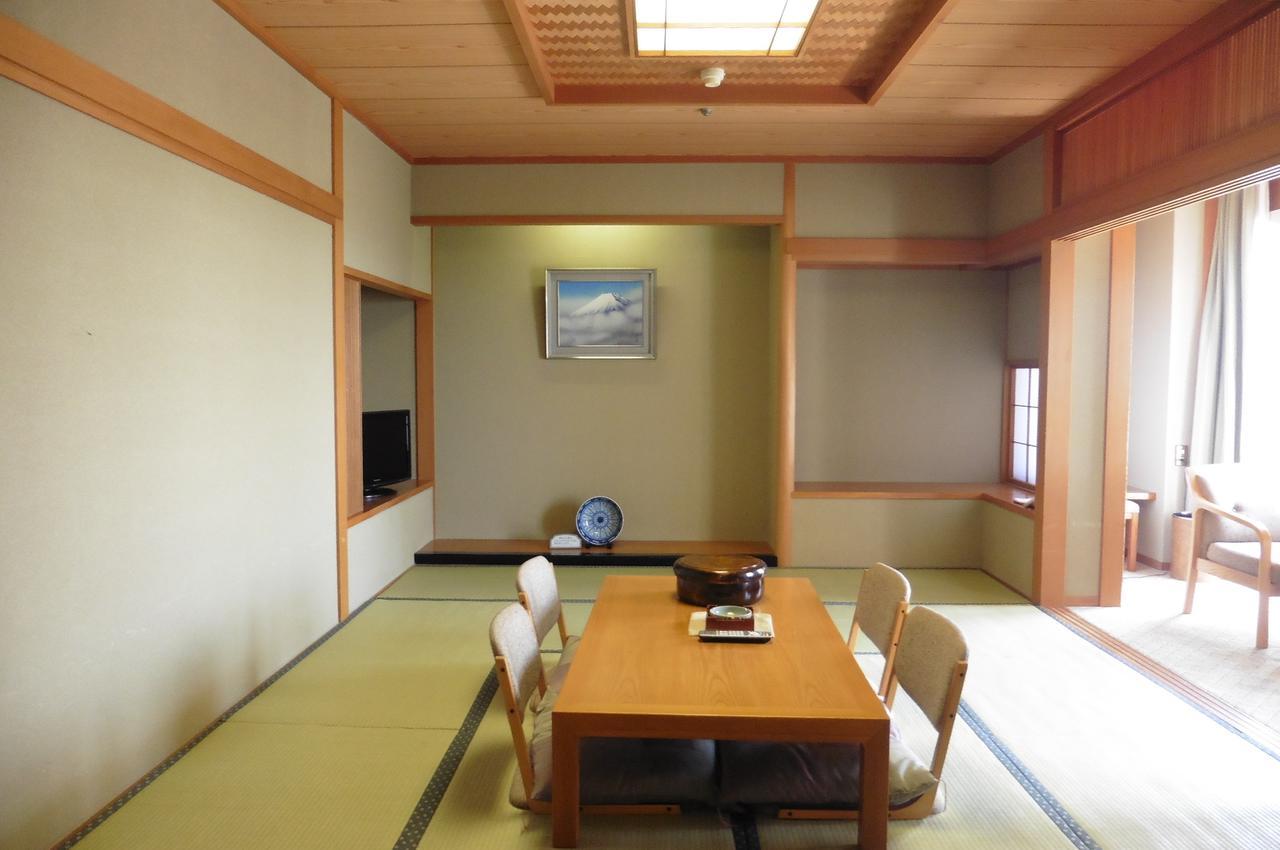 Shizuoka Country Hamaoka Course & Hotel Omaezaki Exteriör bild